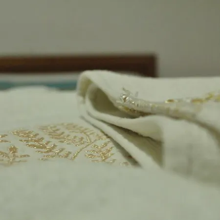 Limni * Áyios Pandeleḯmon